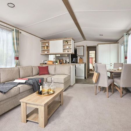 Erigmore Leisure Park Hotel Birnam Kamer foto