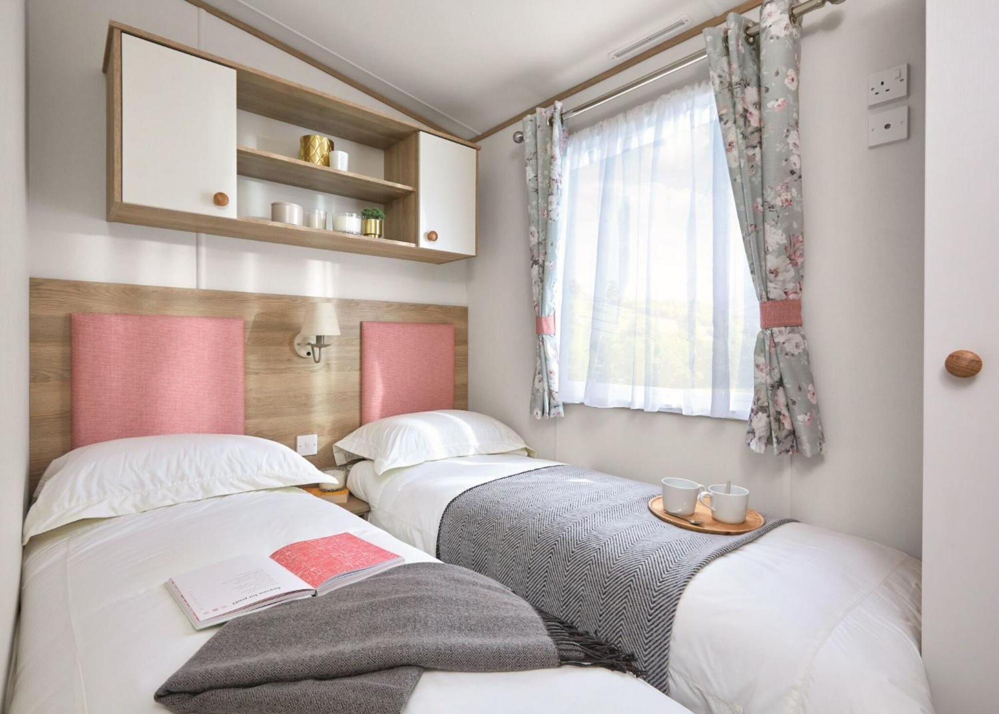 Erigmore Leisure Park Hotel Birnam Kamer foto